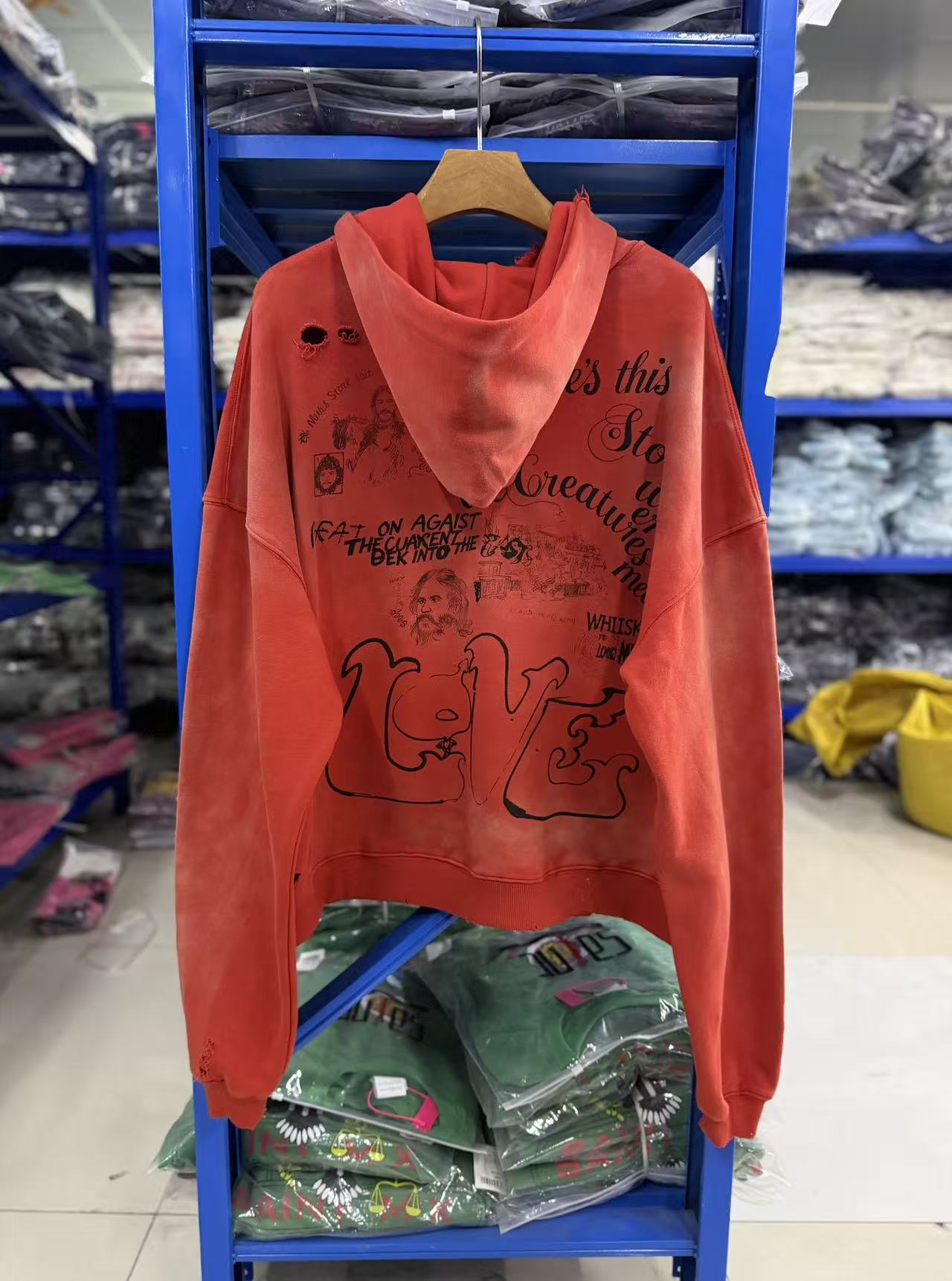 Play Hollywood Vintage‑Wash Red Cropped Pullover Oversized Hoodie